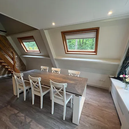 Charming With Wifi, Cleaning Included Holiday home